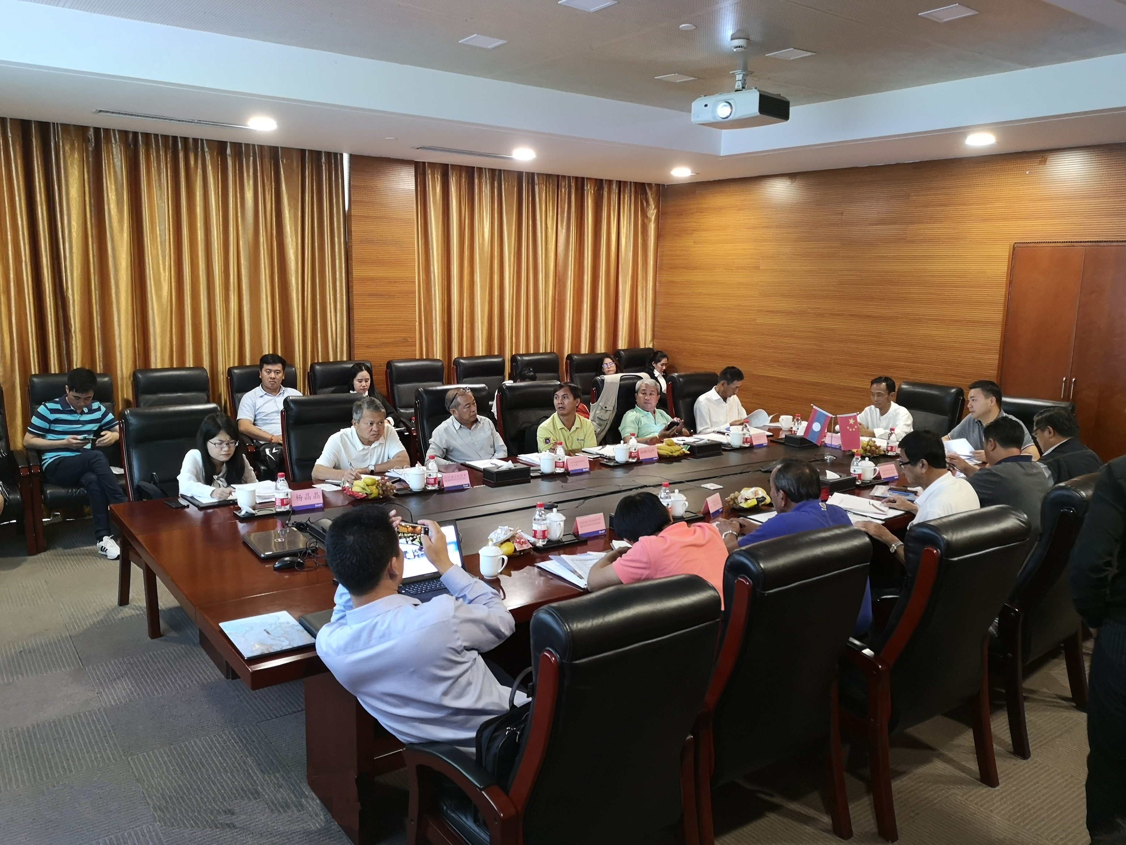 CHINT empowers power grid demonstration project in Vientiane